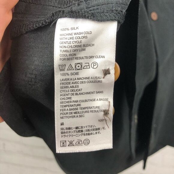 Tommy Bahama 100% Silk Black Hawaiian Button Up Men's Sz Large - Picture 10 of 12